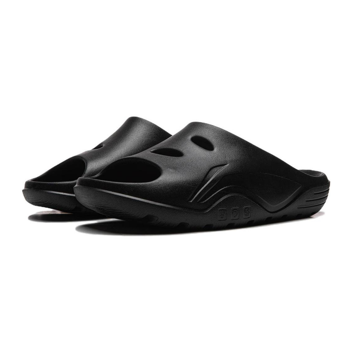 Li-Ning Courtside Slippers in Black